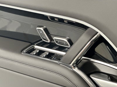 2026 Land Rover Range Rover SE LWB