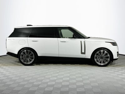2026 Land Rover Range Rover SE LWB