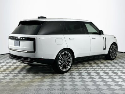 2026 Land Rover Range Rover SE LWB