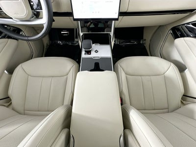 2026 Land Rover Range Rover SE LWB