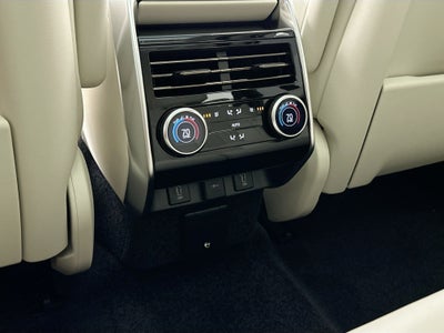 2026 Land Rover Range Rover SE LWB