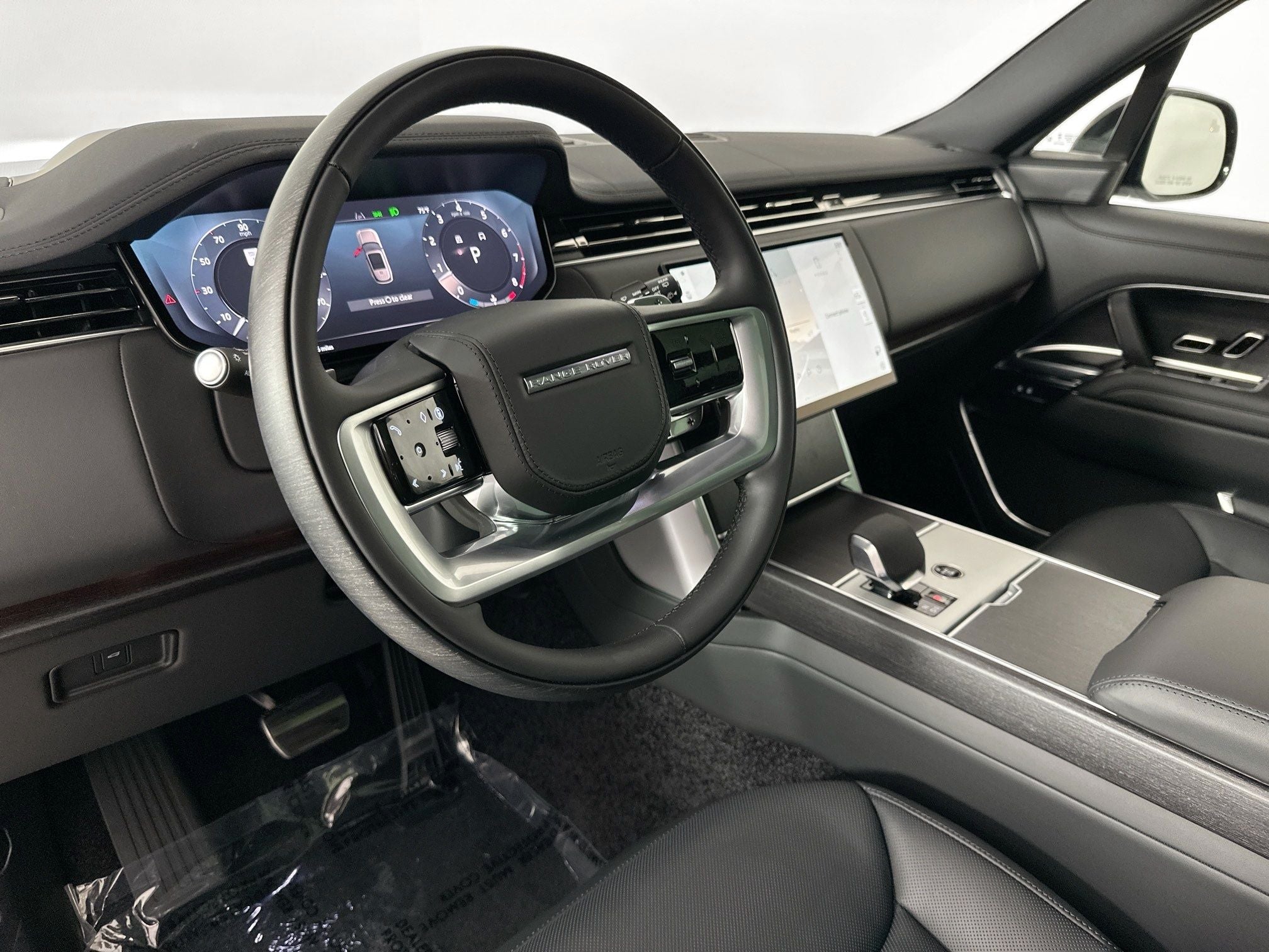 2026 Land Rover Range Rover SE LWB