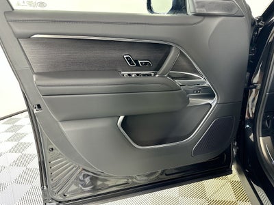 2026 Land Rover Range Rover SE LWB