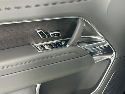 2026 Land Rover Range Rover SE LWB