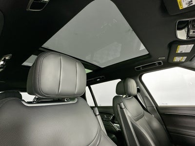 2026 Land Rover Range Rover SE LWB