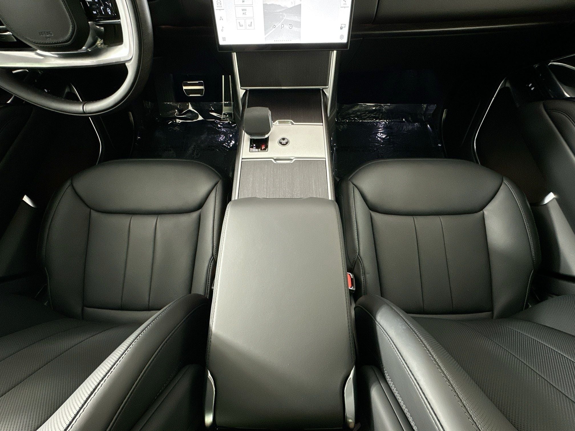 2026 Land Rover Range Rover SE LWB
