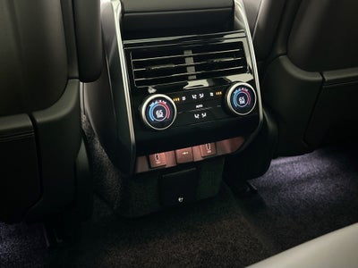 2026 Land Rover Range Rover SE LWB
