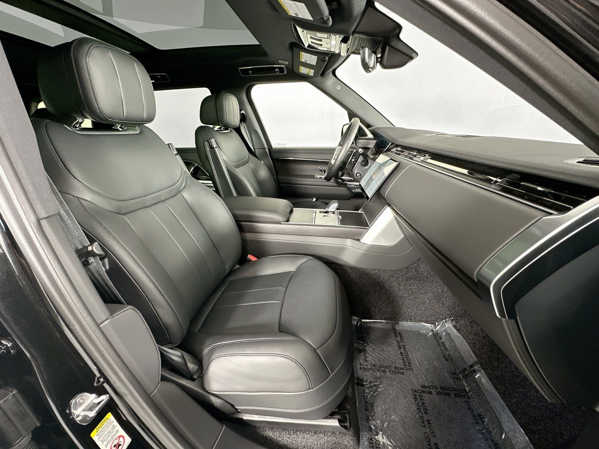 2026 Land Rover Range Rover SE LWB