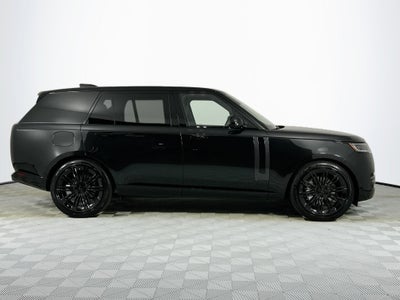 2026 Land Rover Range Rover SE LWB