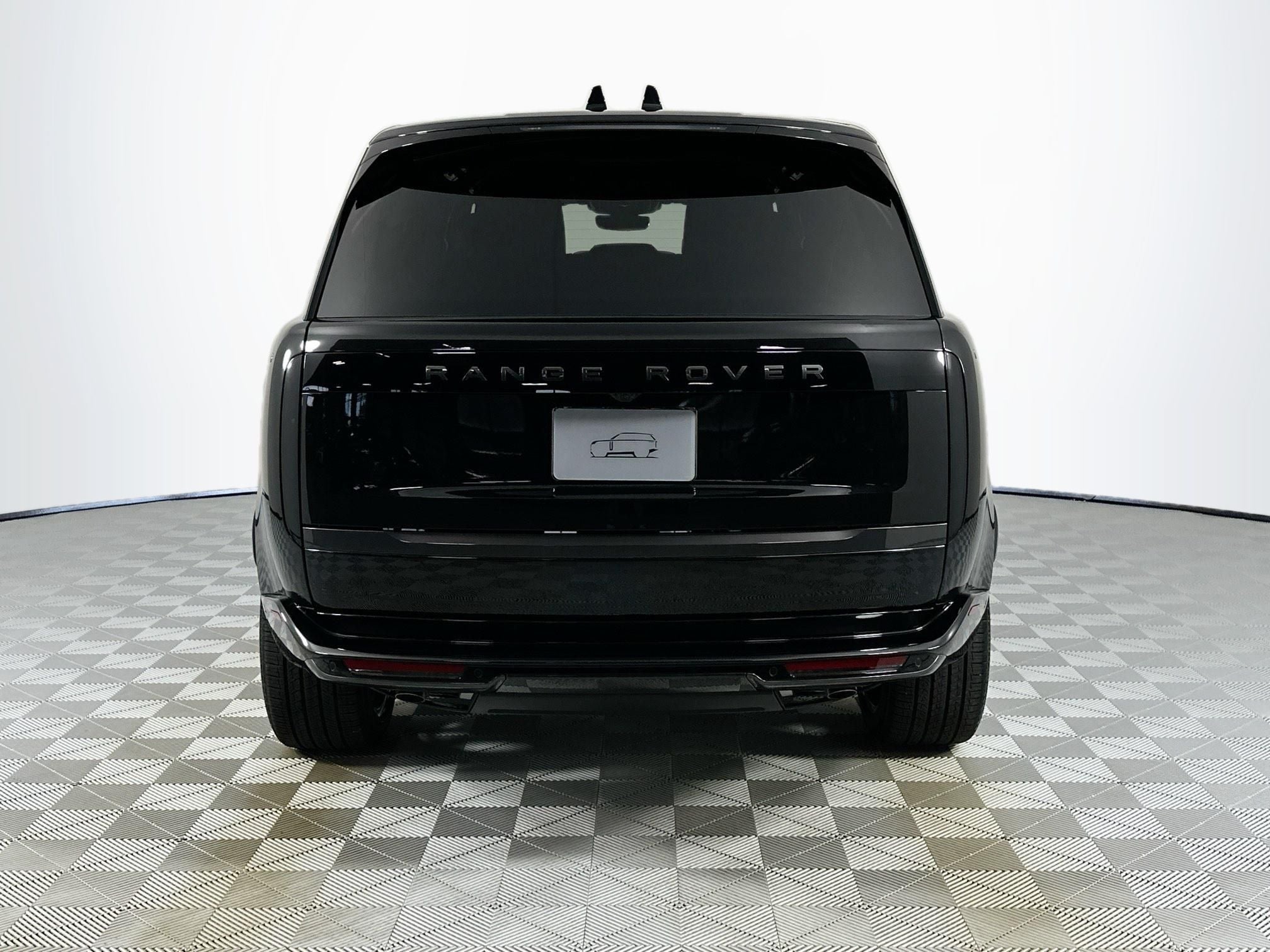 2026 Land Rover Range Rover SE LWB