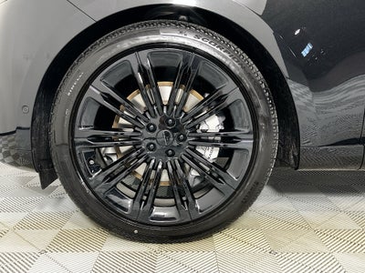 2026 Land Rover Range Rover SE LWB