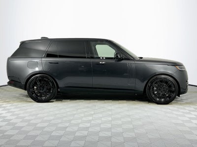 2026 Land Rover Range Rover SE LWB