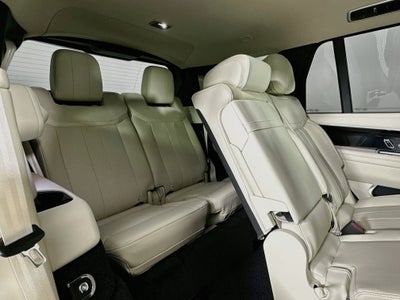 2027 Land Rover Range Rover SE LWB