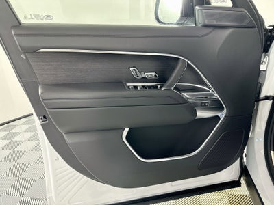 2027 Land Rover Range Rover SE LWB