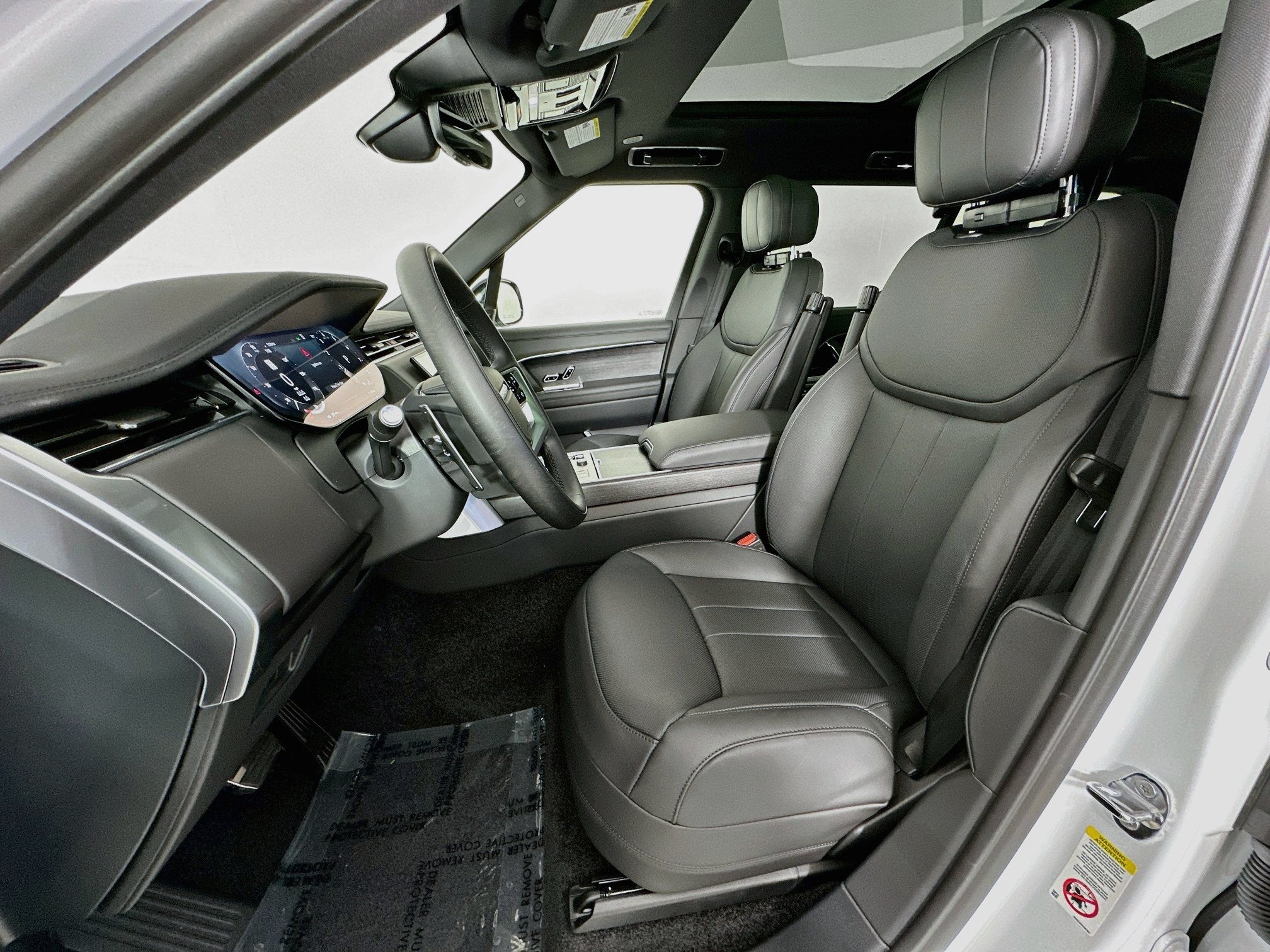 2027 Land Rover Range Rover SE LWB