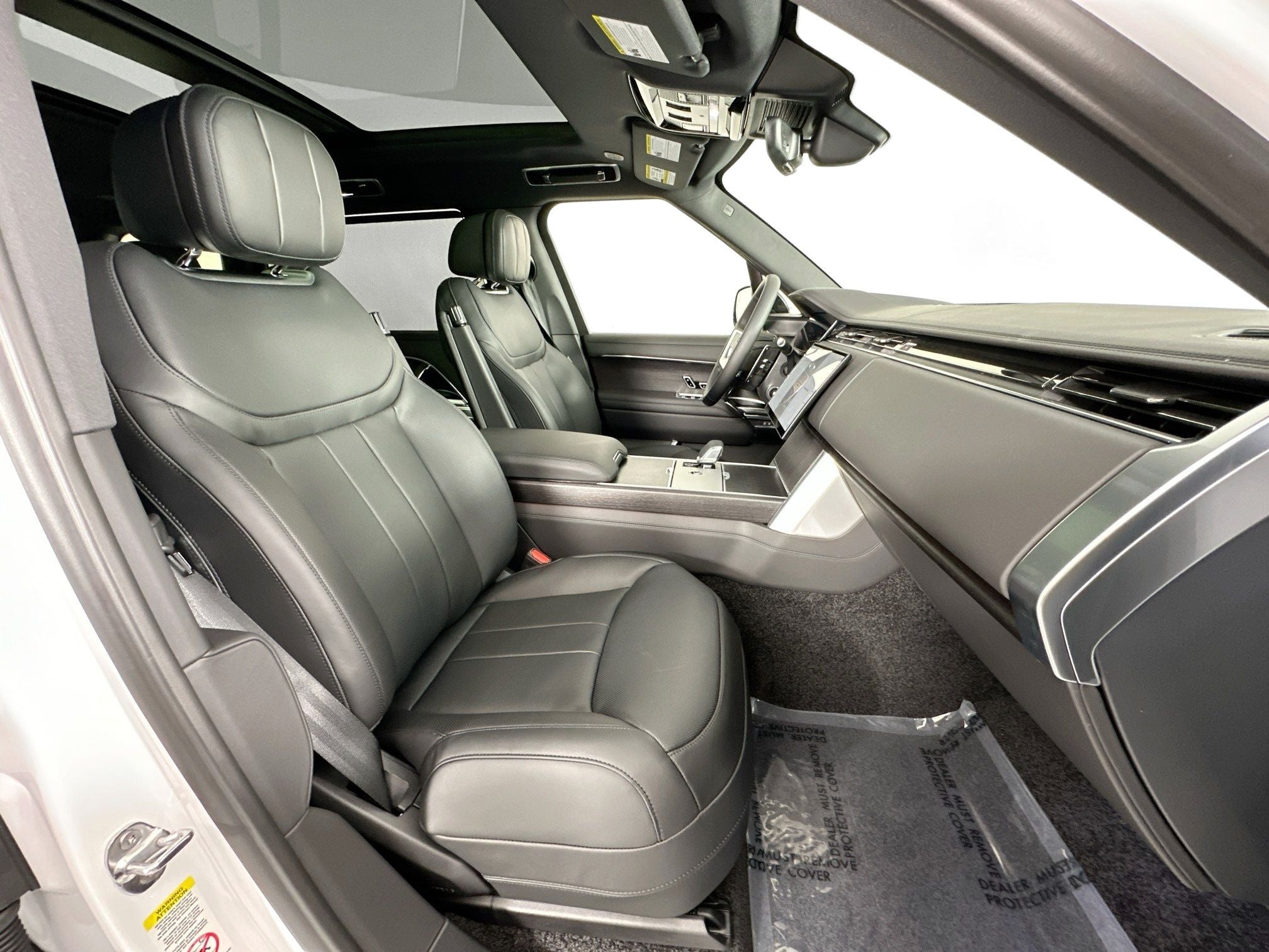 2026 Land Rover Range Rover SE LWB