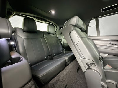 2026 Land Rover Range Rover SE LWB