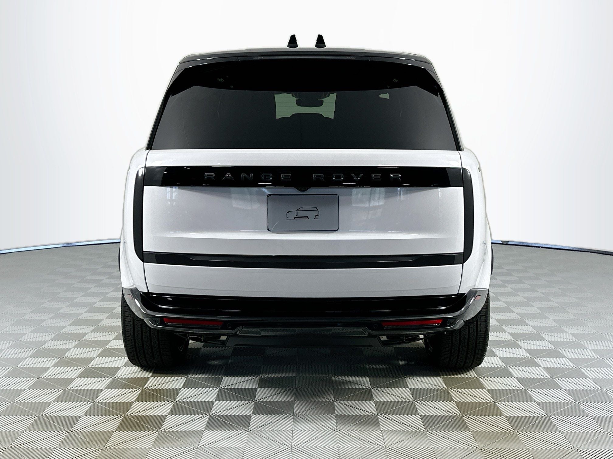 2026 Land Rover Range Rover SE LWB