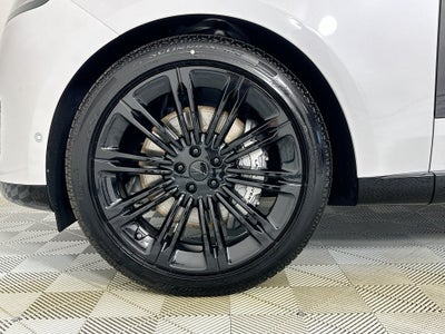2026 Land Rover Range Rover SE LWB