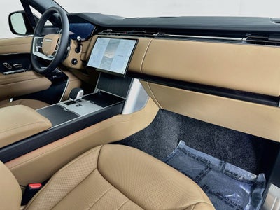 2026 Land Rover Range Rover SE LWB