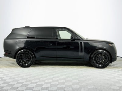 2026 Land Rover Range Rover SE LWB
