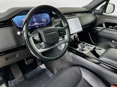 2023 Land Rover Range Rover SE LWB
