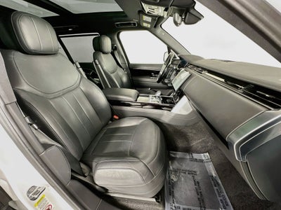 2023 Land Rover Range Rover SE LWB