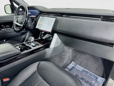 2023 Land Rover Range Rover SE LWB