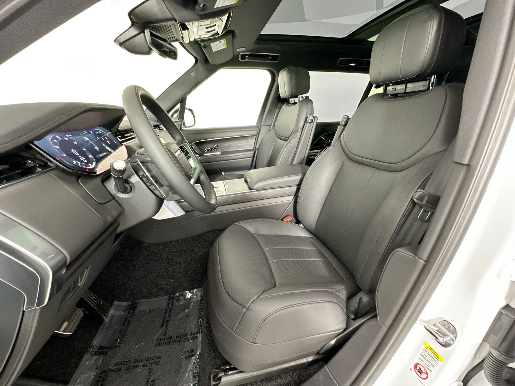 2026 Land Rover Range Rover SE LWB