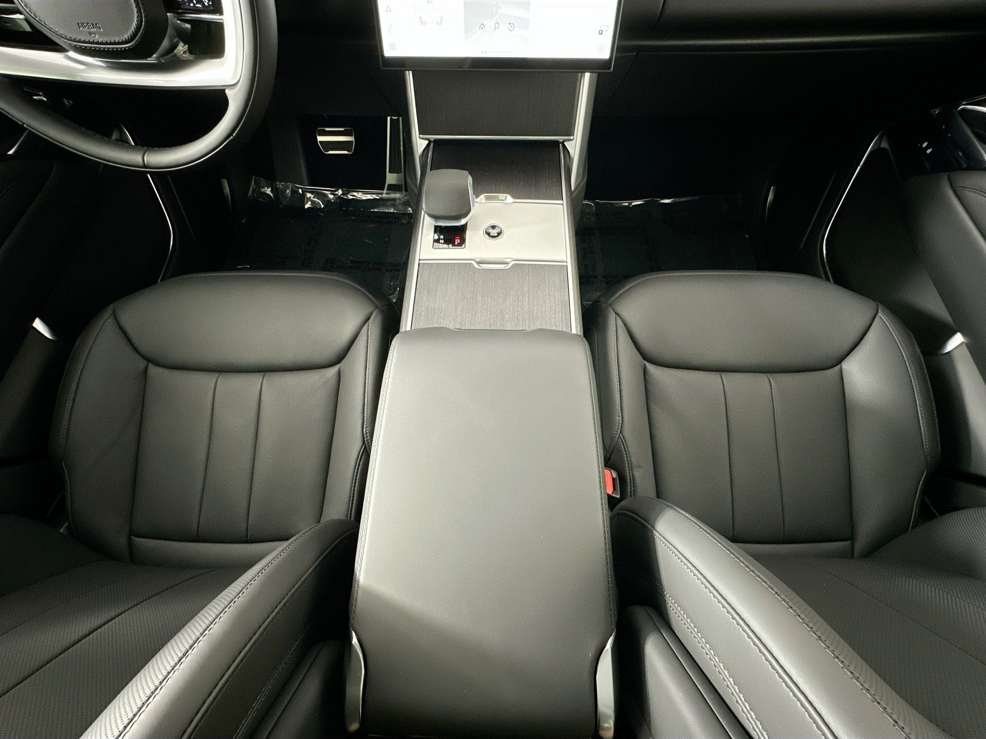 2026 Land Rover Range Rover SE LWB