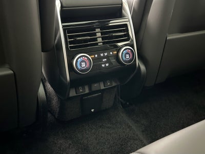 2026 Land Rover Range Rover SE LWB