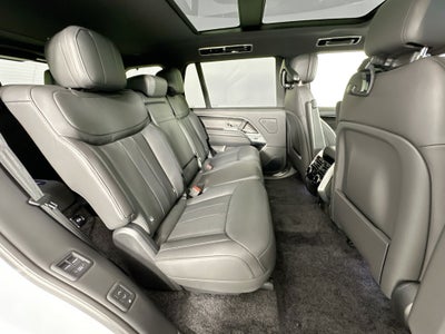 2026 Land Rover Range Rover SE LWB
