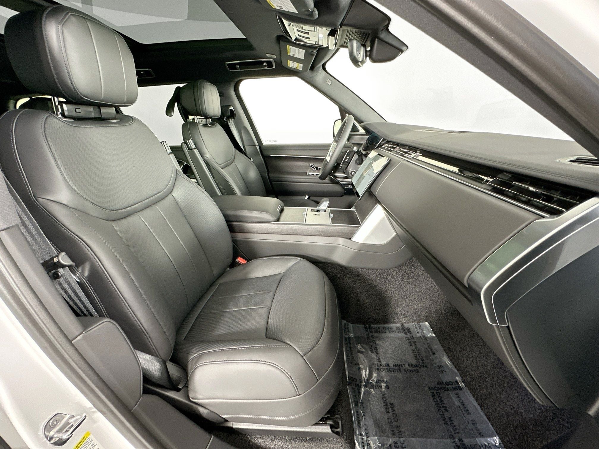 2026 Land Rover Range Rover SE LWB