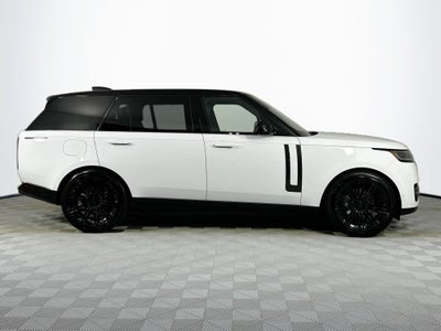 2026 Land Rover Range Rover SE LWB