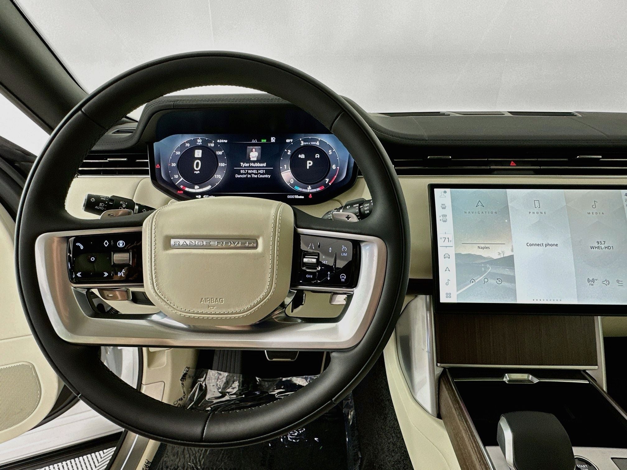 2027 Land Rover Range Rover SE LWB