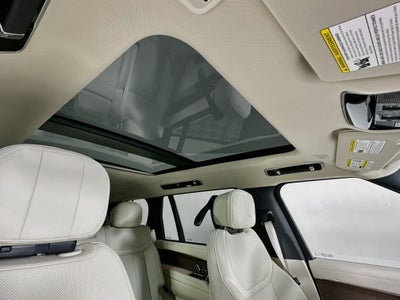 2027 Land Rover Range Rover SE LWB