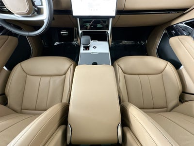 2026 Land Rover Range Rover SE LWB