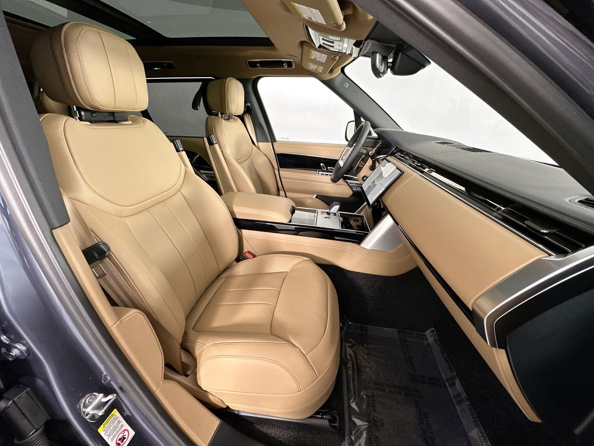 2026 Land Rover Range Rover SE LWB