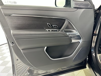 2026 Land Rover Range Rover SE LWB
