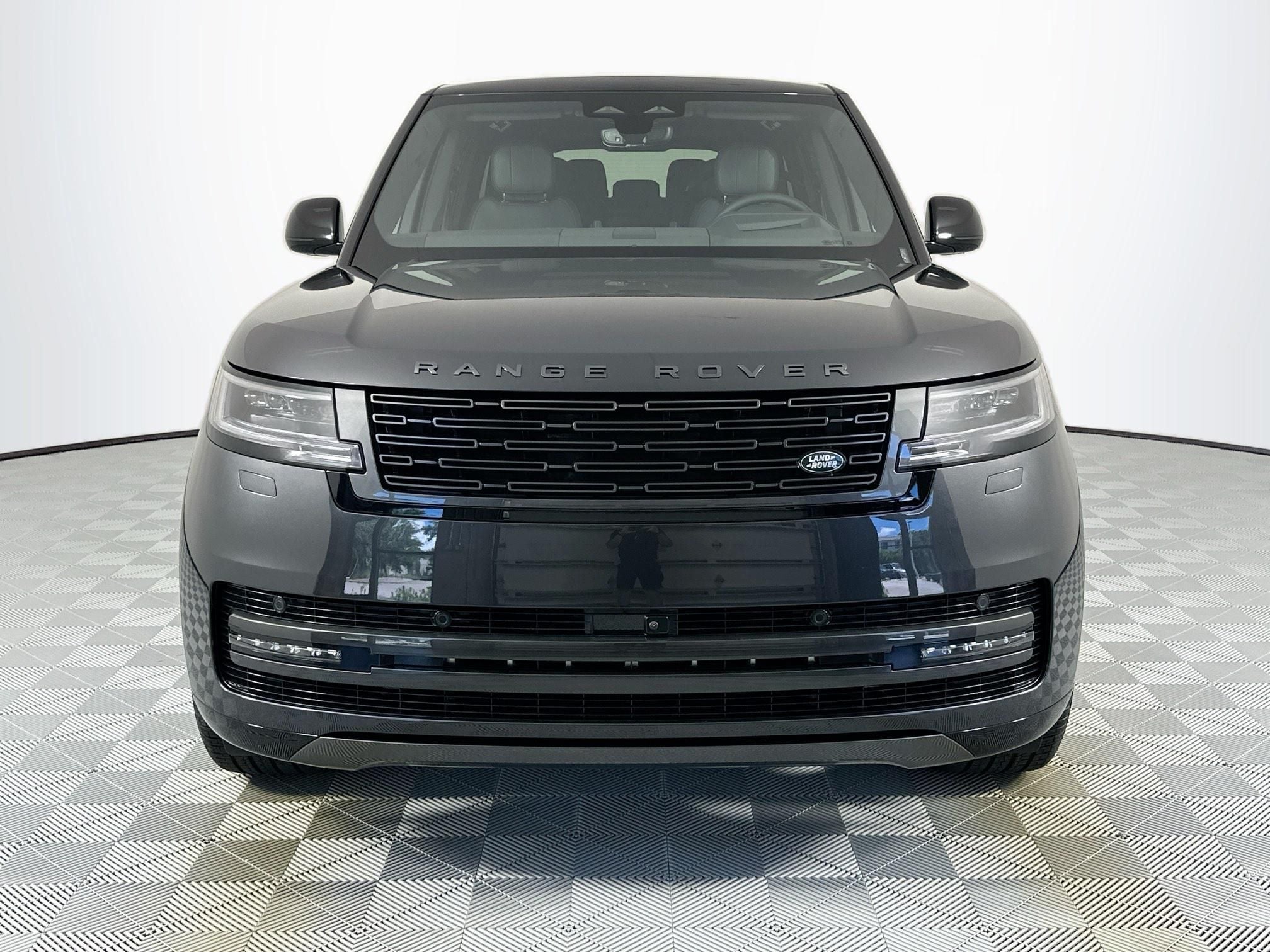 2026 Land Rover Range Rover SE LWB