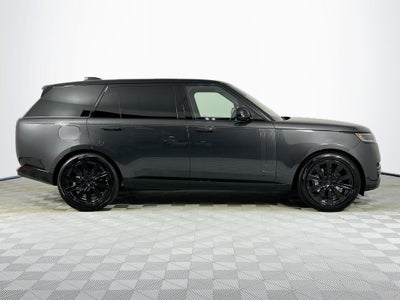 2026 Land Rover Range Rover SE LWB