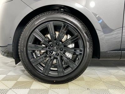 2026 Land Rover Range Rover SE LWB