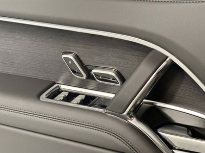 2026 Land Rover Range Rover SE LWB