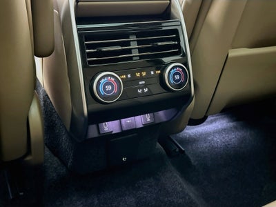 2026 Land Rover Range Rover SE LWB