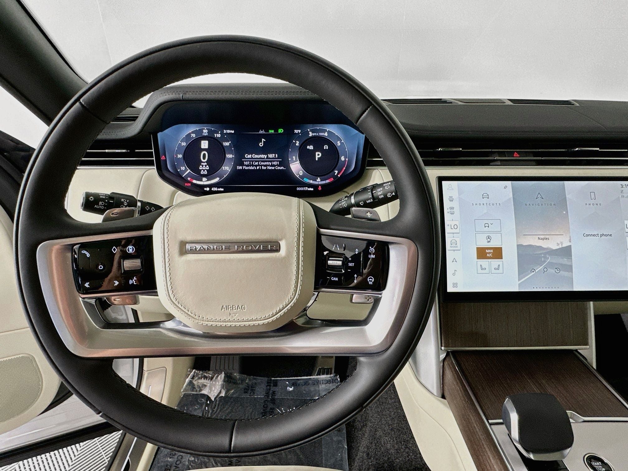 2026 Land Rover Range Rover SE LWB