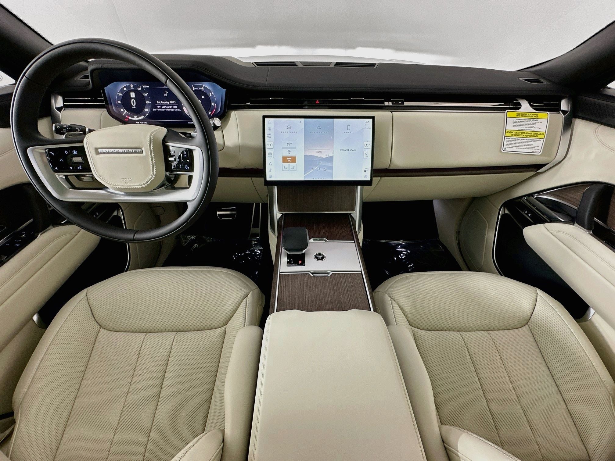 2026 Land Rover Range Rover SE LWB