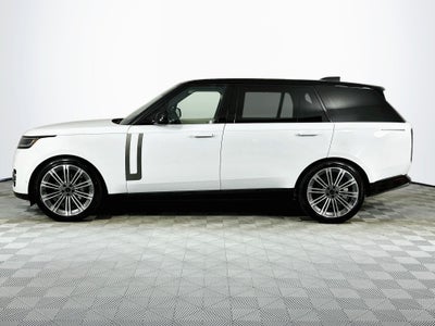 2026 Land Rover Range Rover SE LWB