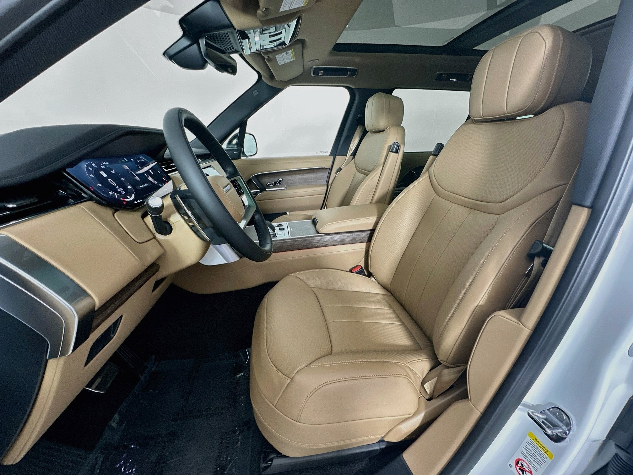 2027 Land Rover Range Rover SE LWB