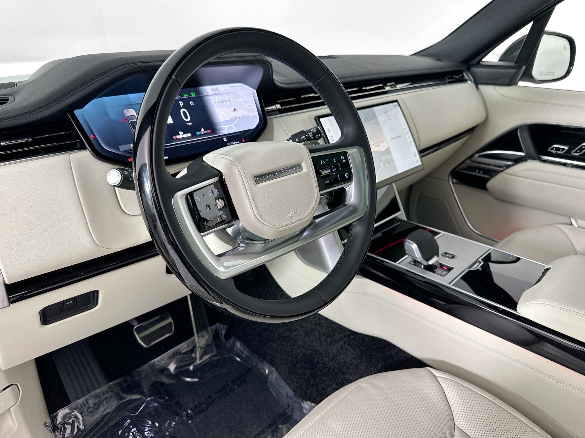 2026 Land Rover Range Rover SE LWB