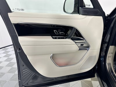 2026 Land Rover Range Rover SE LWB